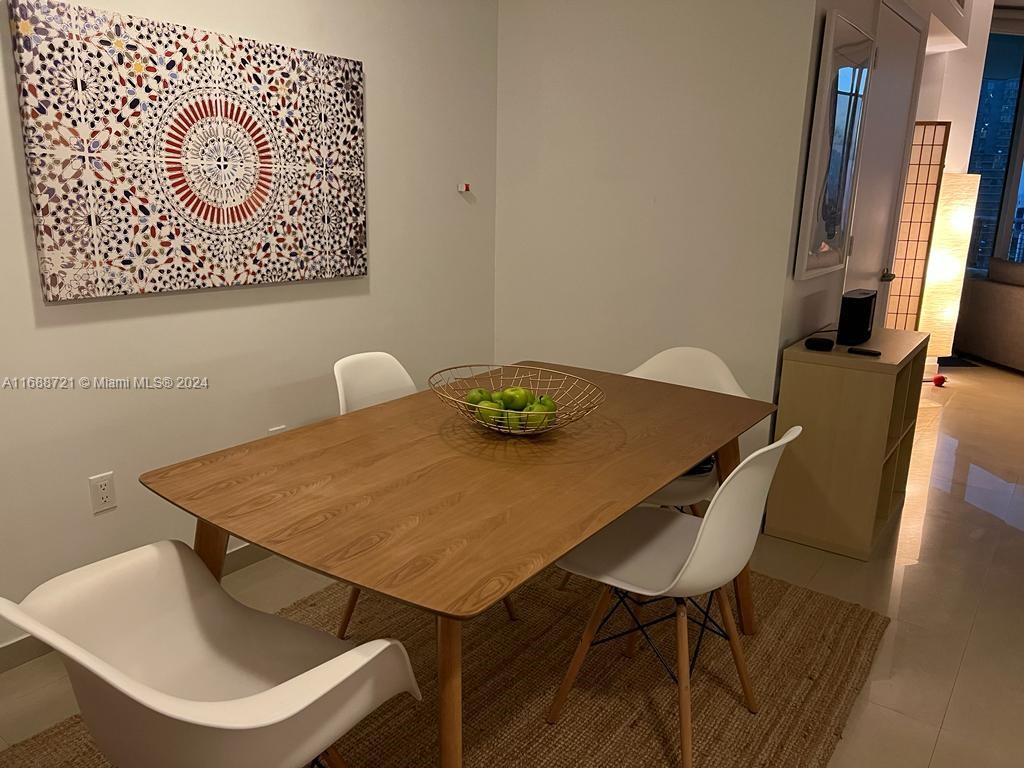350 S Miami Ave #3410, Miami FL 33130