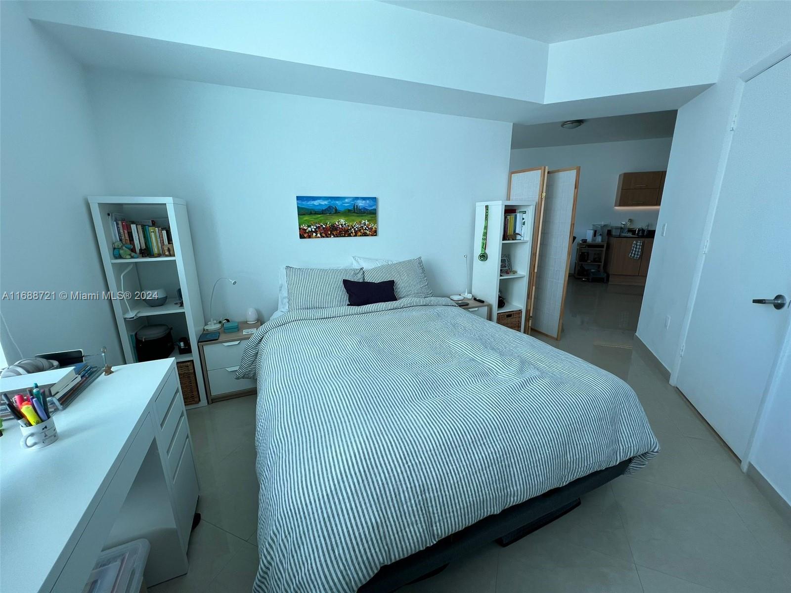 350 S Miami Ave #3410, Miami FL 33130