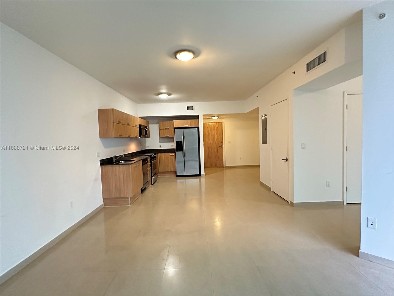 350 S Miami Ave #3410, Miami FL 33130