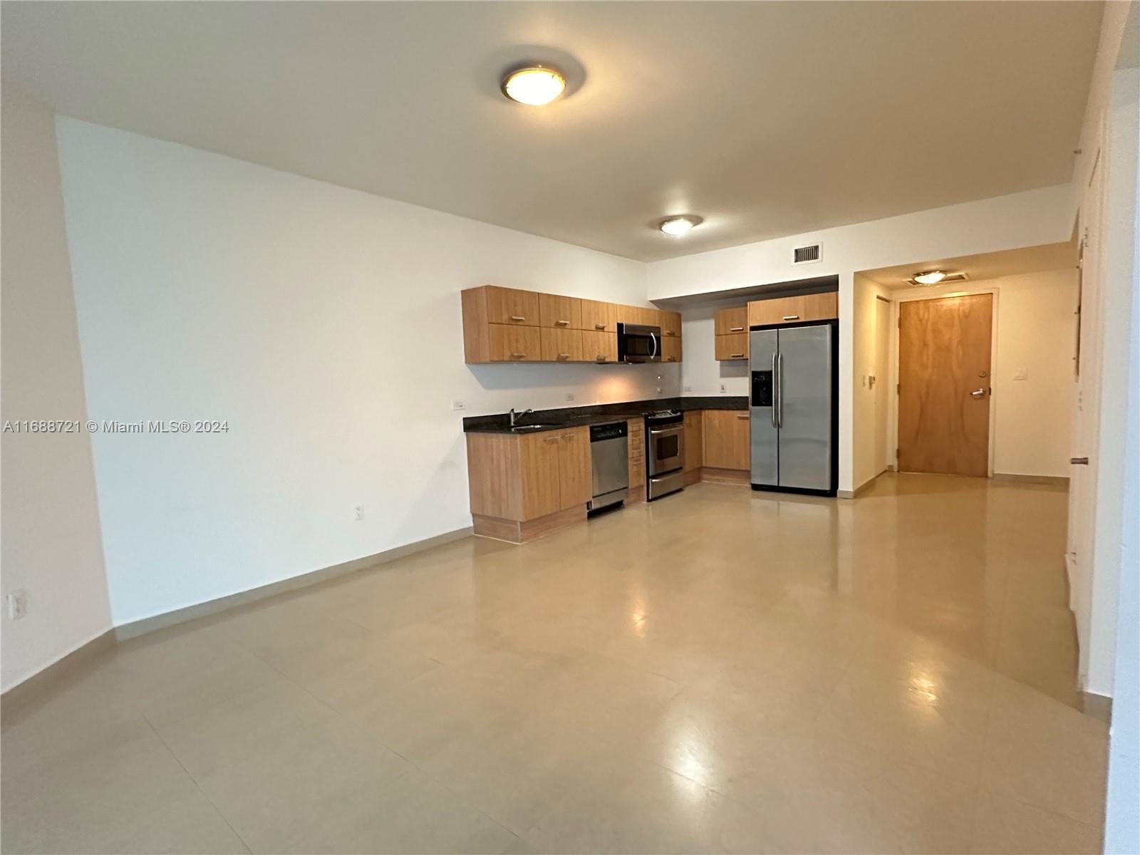 350 S Miami Ave #3410, Miami FL 33130