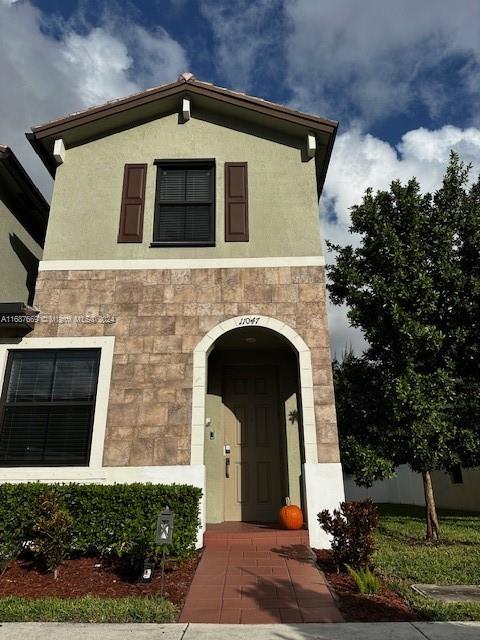 11047 W 32nd Ln, Hialeah, Florida image 1