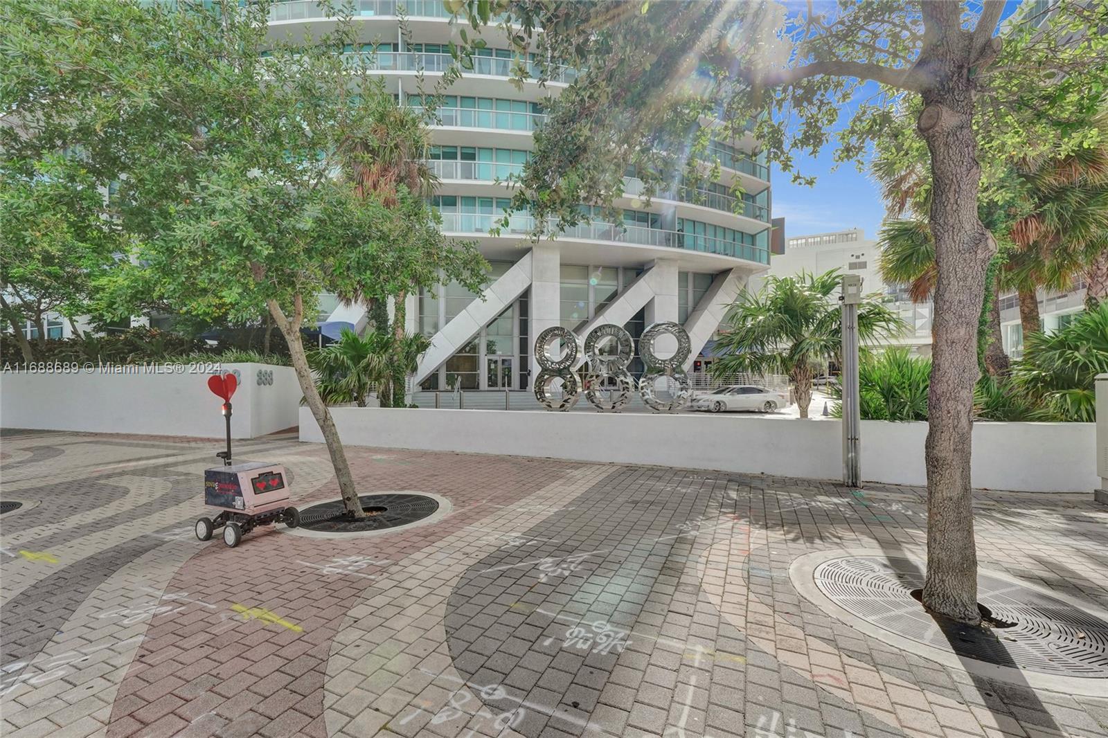 888 Biscayne Blvd #4001, Miami FL 33132