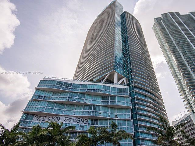 888 Biscayne Blvd #4001, Miami FL 33132