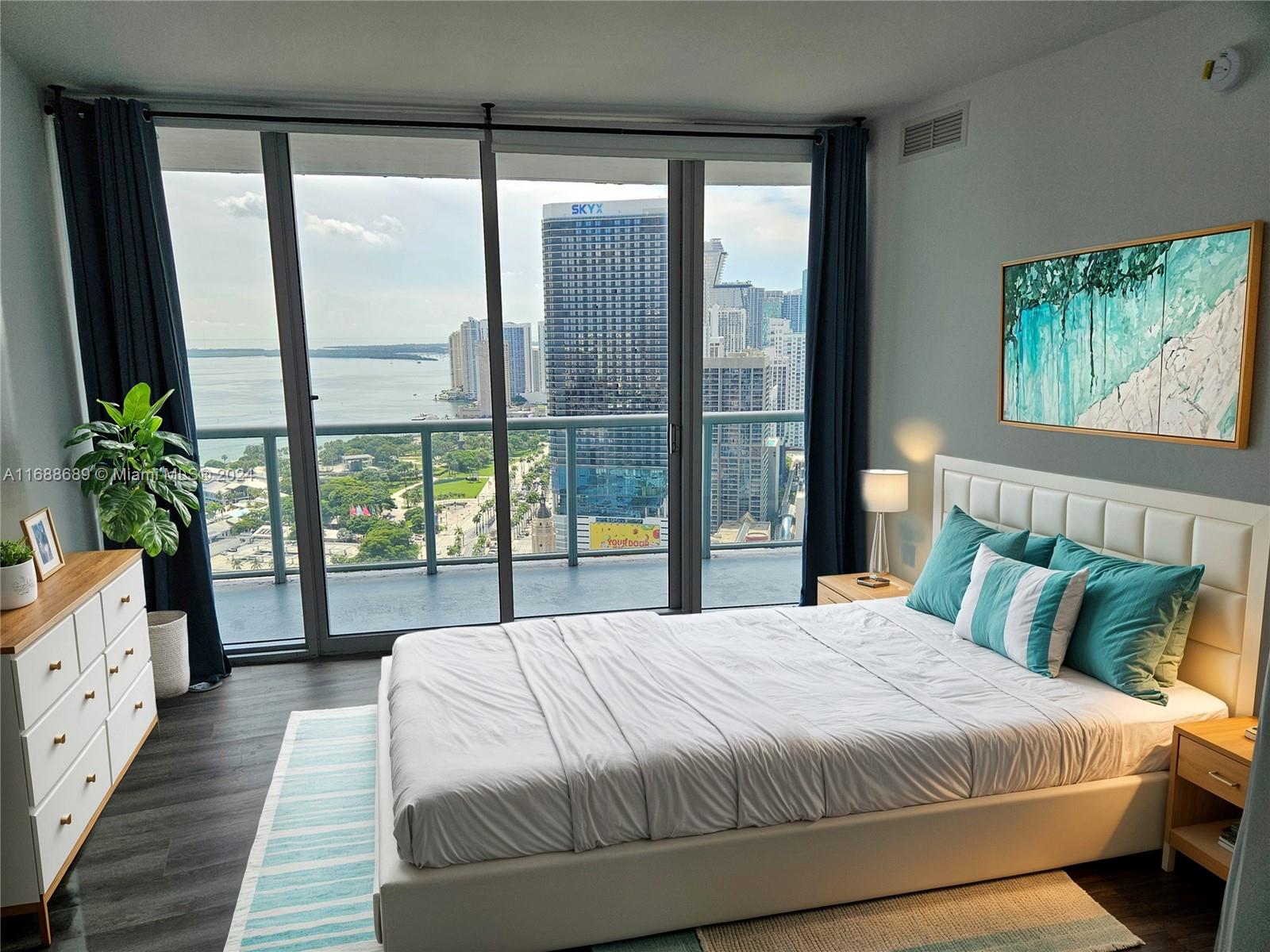 888 Biscayne Blvd #4001, Miami FL 33132