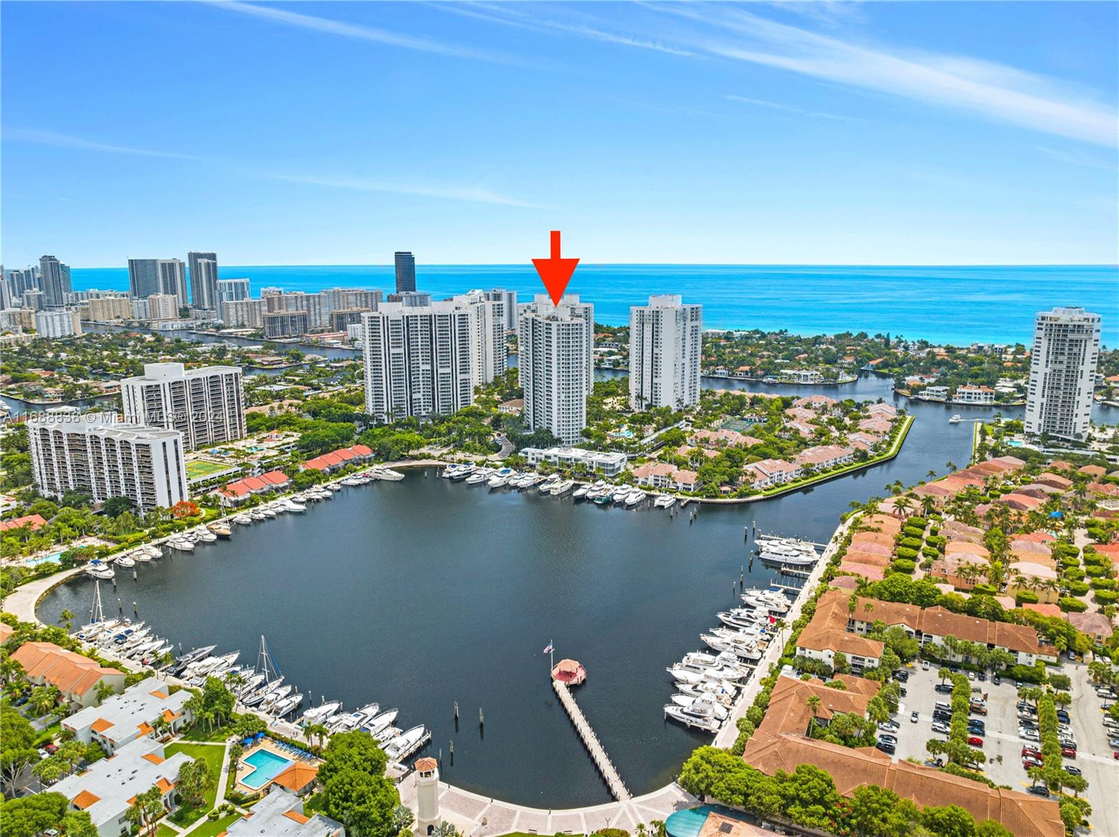 21055 Yacht Club Dr #802, Aventura, Florida image 29