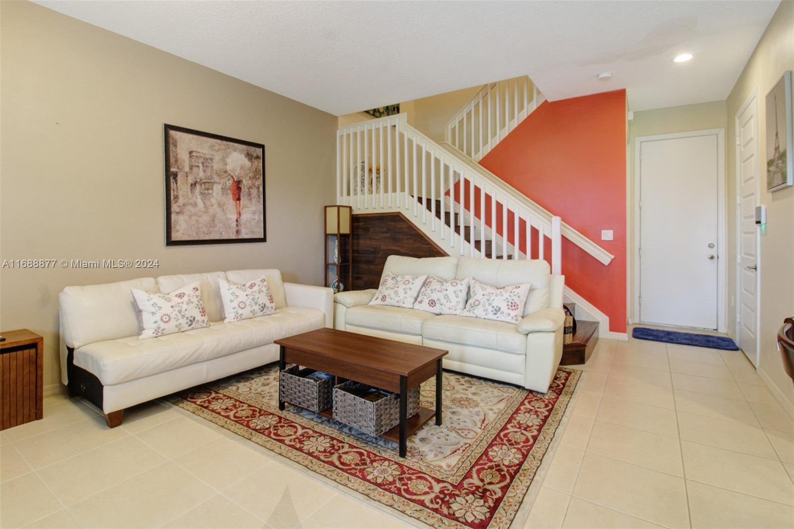 Listing Photo 10