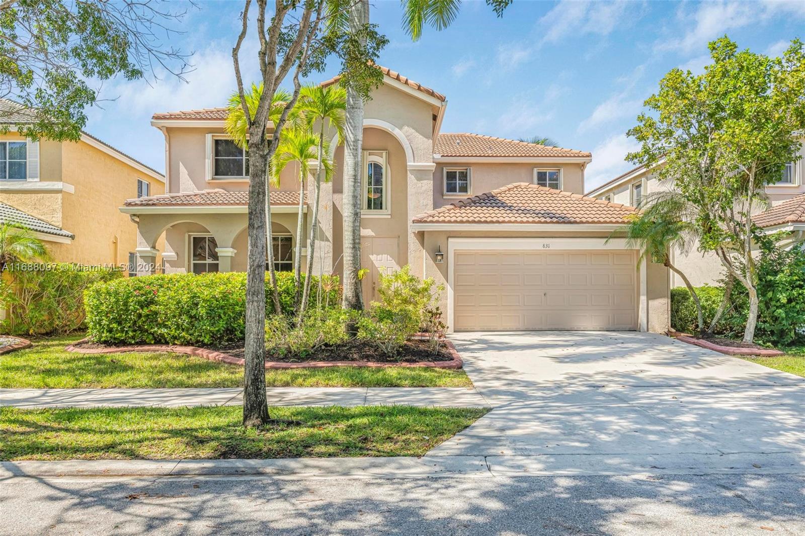 831 Sunflower Cir, Weston, Florida image 1