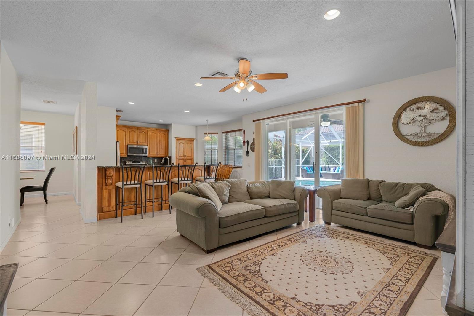 831 Sunflower Cir, Weston, Florida image 12