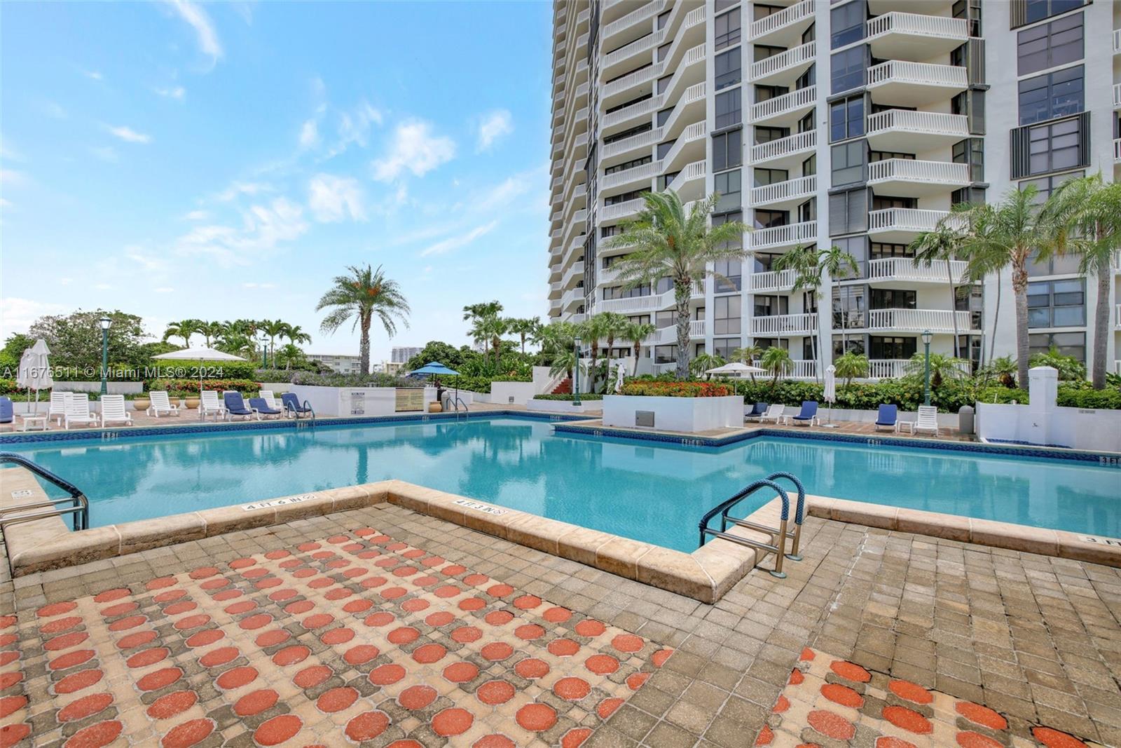 1000 Island Blvd #1004, Aventura, Florida image 34