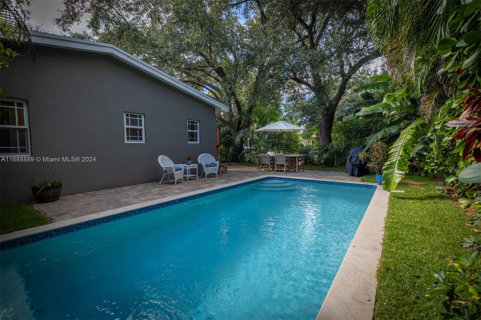 205 Washington Dr, Coral Gables, Florida image 9