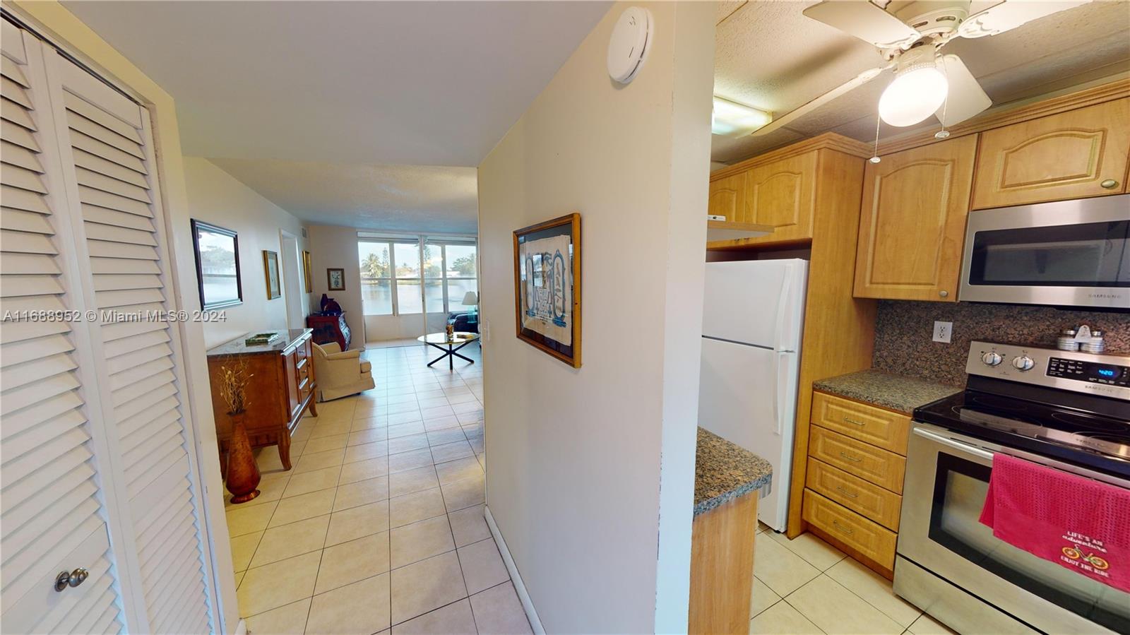 9440 Sunrise Lakes Blvd #103, Sunrise, Florida image 1