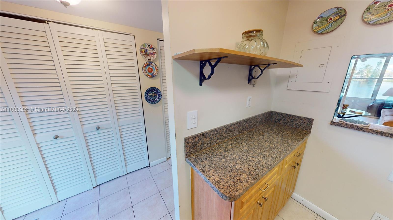 9440 Sunrise Lakes Blvd #103, Sunrise, Florida image 18