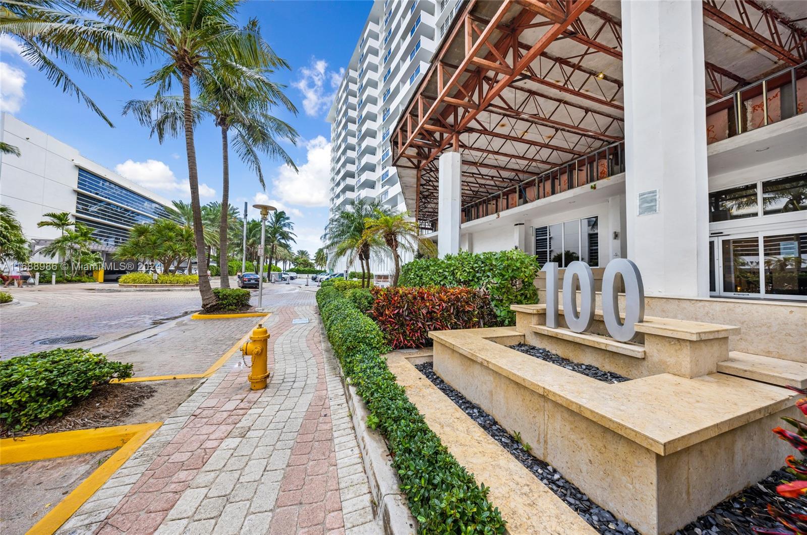 100 Lincoln Rd #539, Miami Beach, Florida image 27