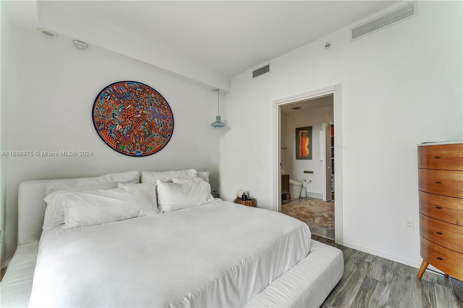 801 S Miami Ave #5105, Miami FL 33130