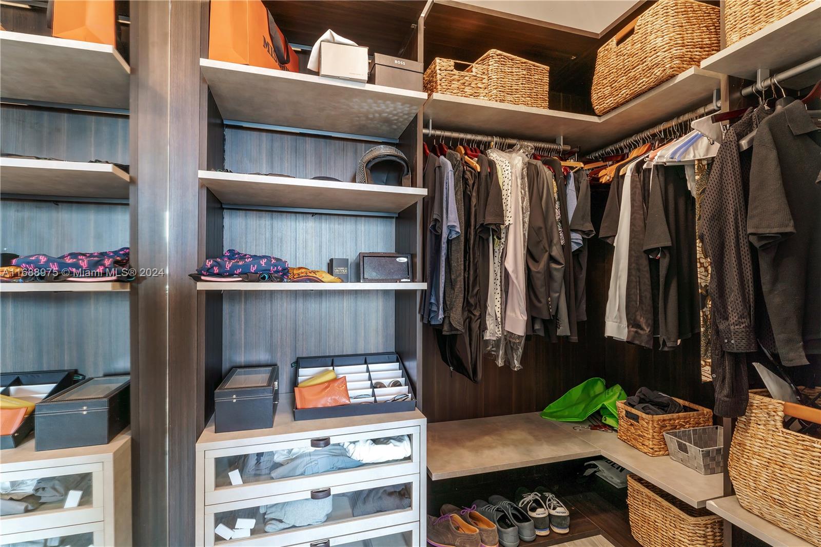 801 S Miami Ave #5105, Miami FL 33130