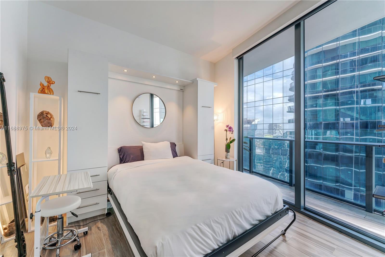 801 S Miami Ave #5105, Miami FL 33130