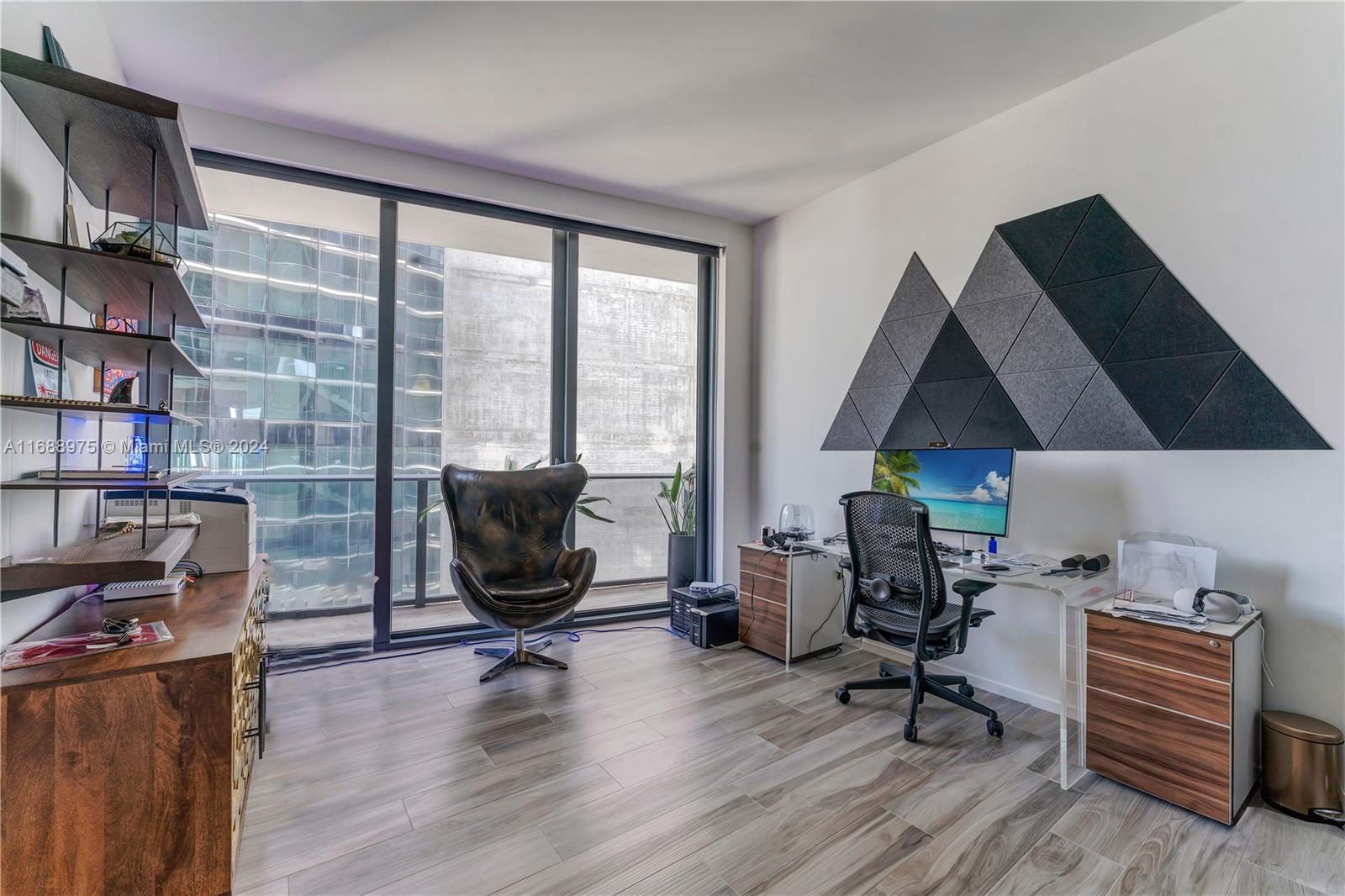 801 S Miami Ave #5105, Miami FL 33130