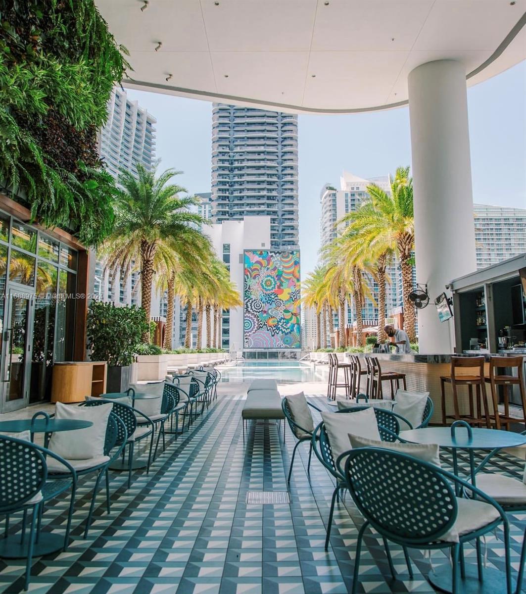 801 S Miami Ave #5105, Miami FL 33130