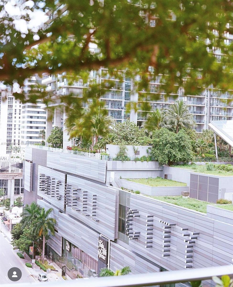 801 S Miami Ave #5105, Miami FL 33130