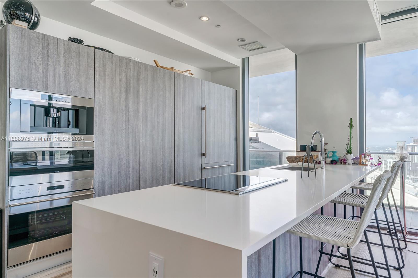 801 S Miami Ave #5105, Miami FL 33130
