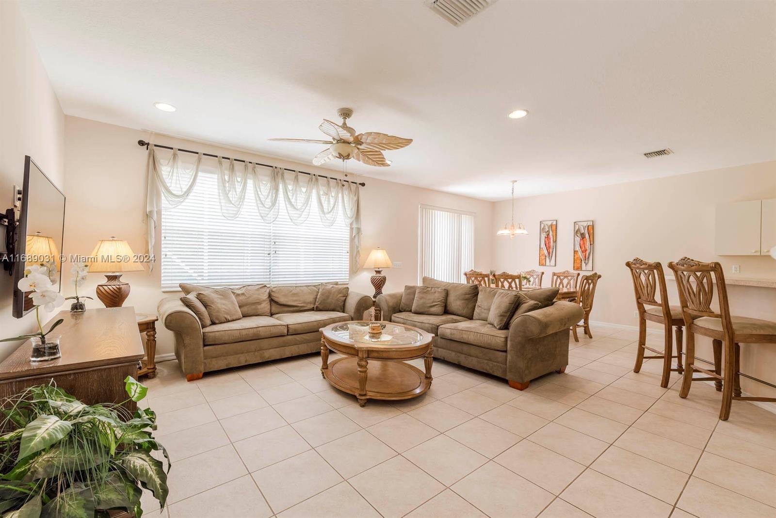 4535 Thornwood Cir #4535, Palm Beach Gardens, Florida image 5