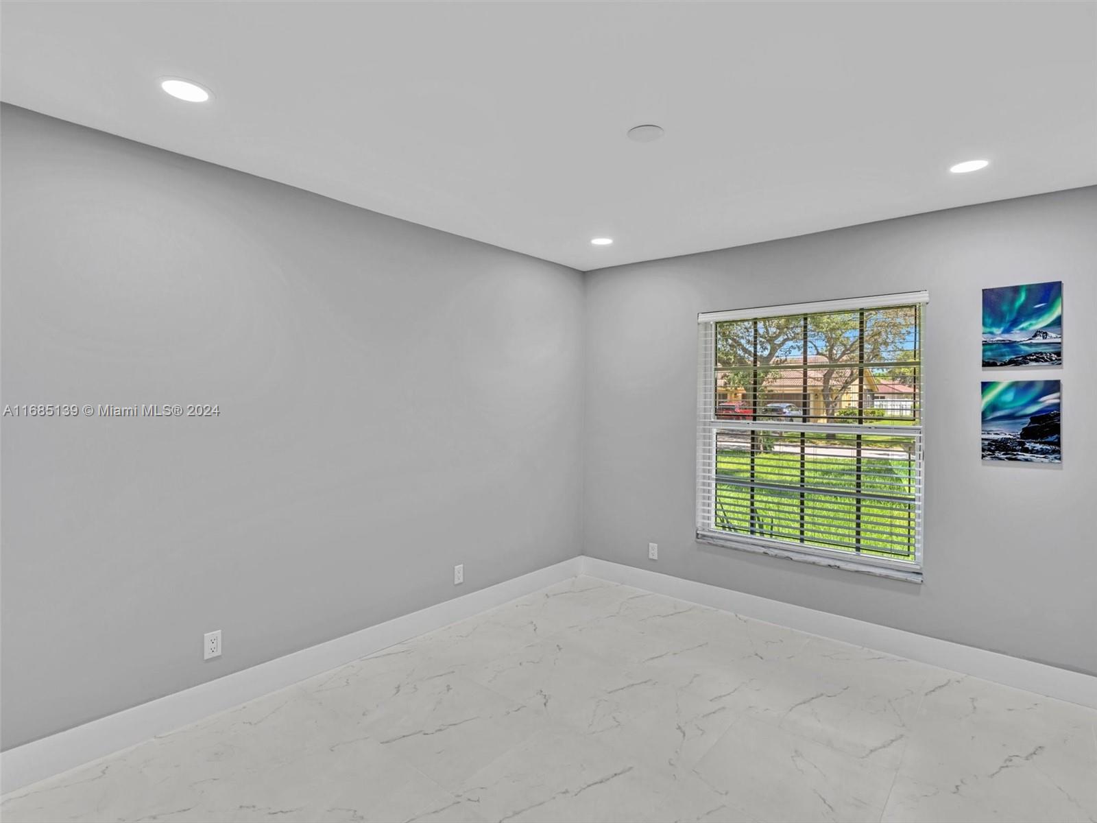 4744 NW 99th Ter, Coral Springs, Florida image 39