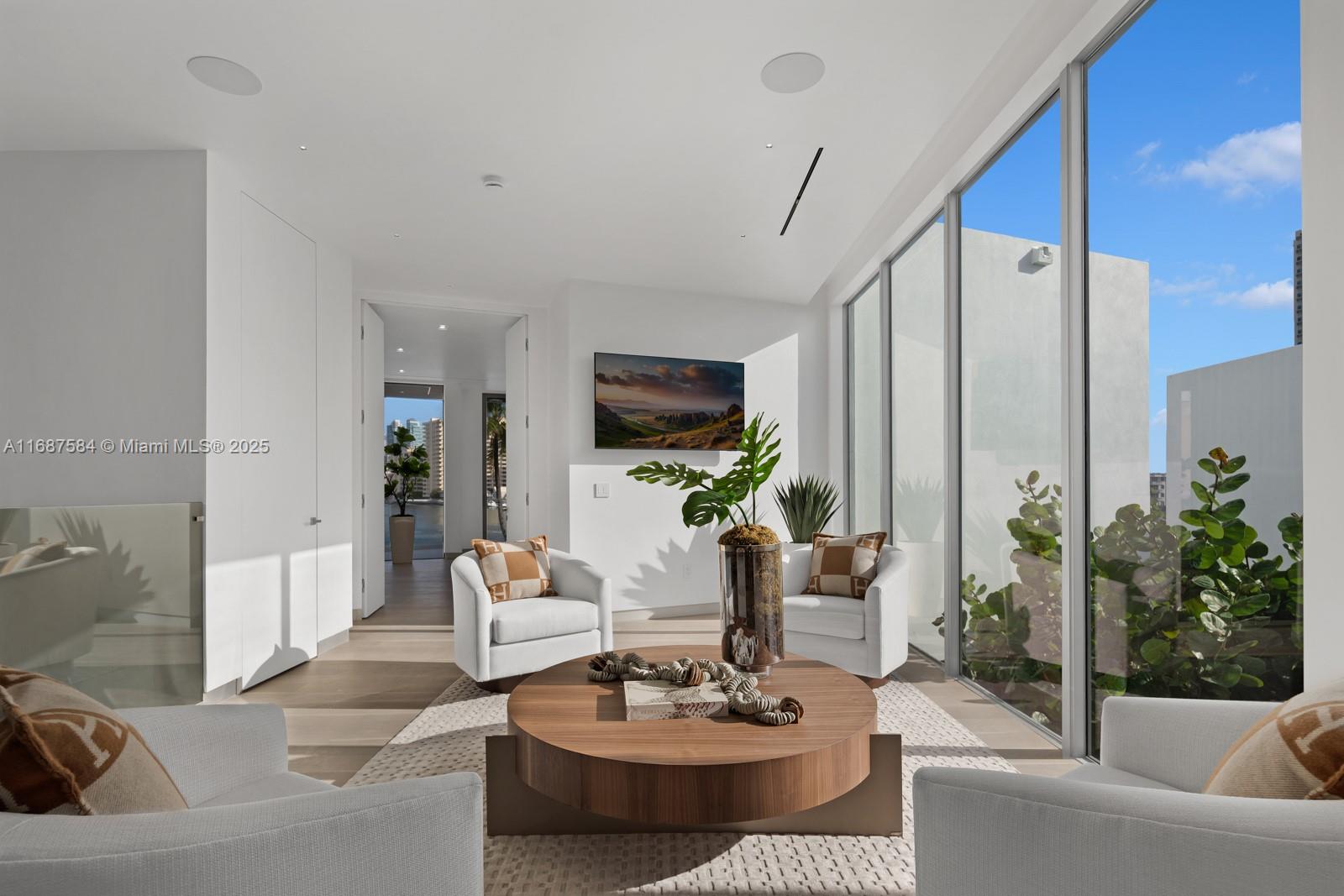 501 Palm Dr, Hallandale Beach, Florida image 29