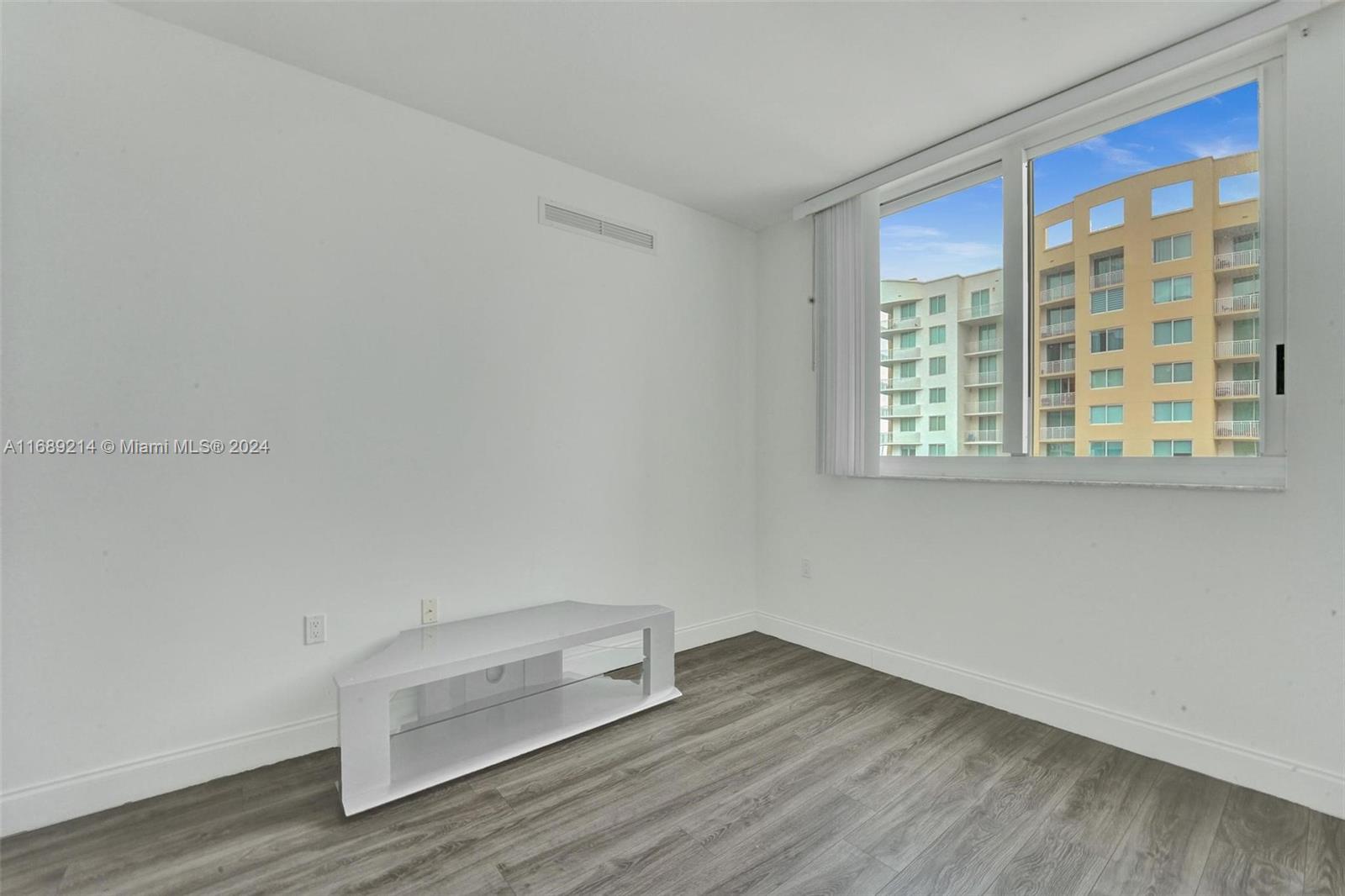 1745 E Hallandale Beach Blvd #2105W, Hallandale Beach, Florida image 15