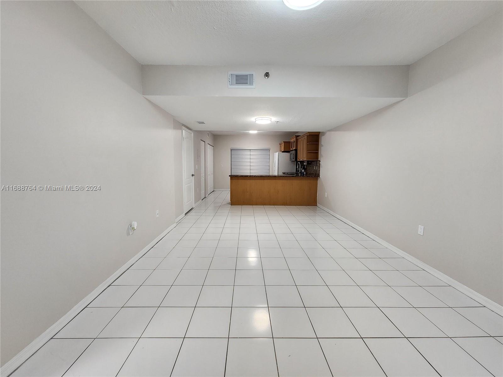 8360 NW 103rd St #204E, Hialeah Gardens, Florida image 7