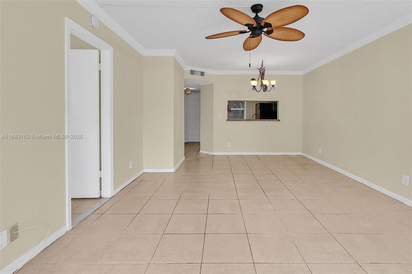 5571 Lakeside Dr #106, Margate, Florida image 19