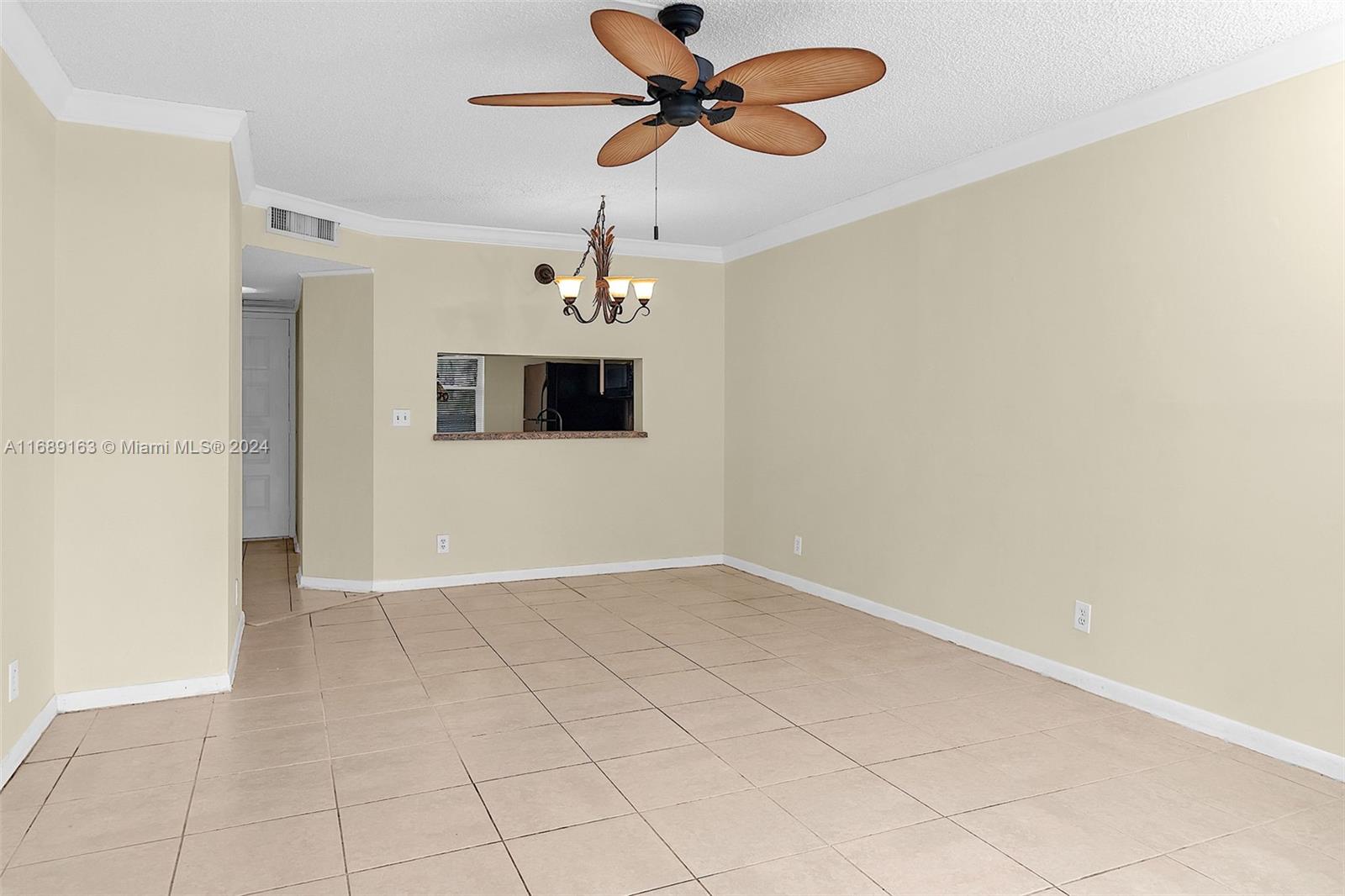 5571 Lakeside Dr #106, Margate, Florida image 20