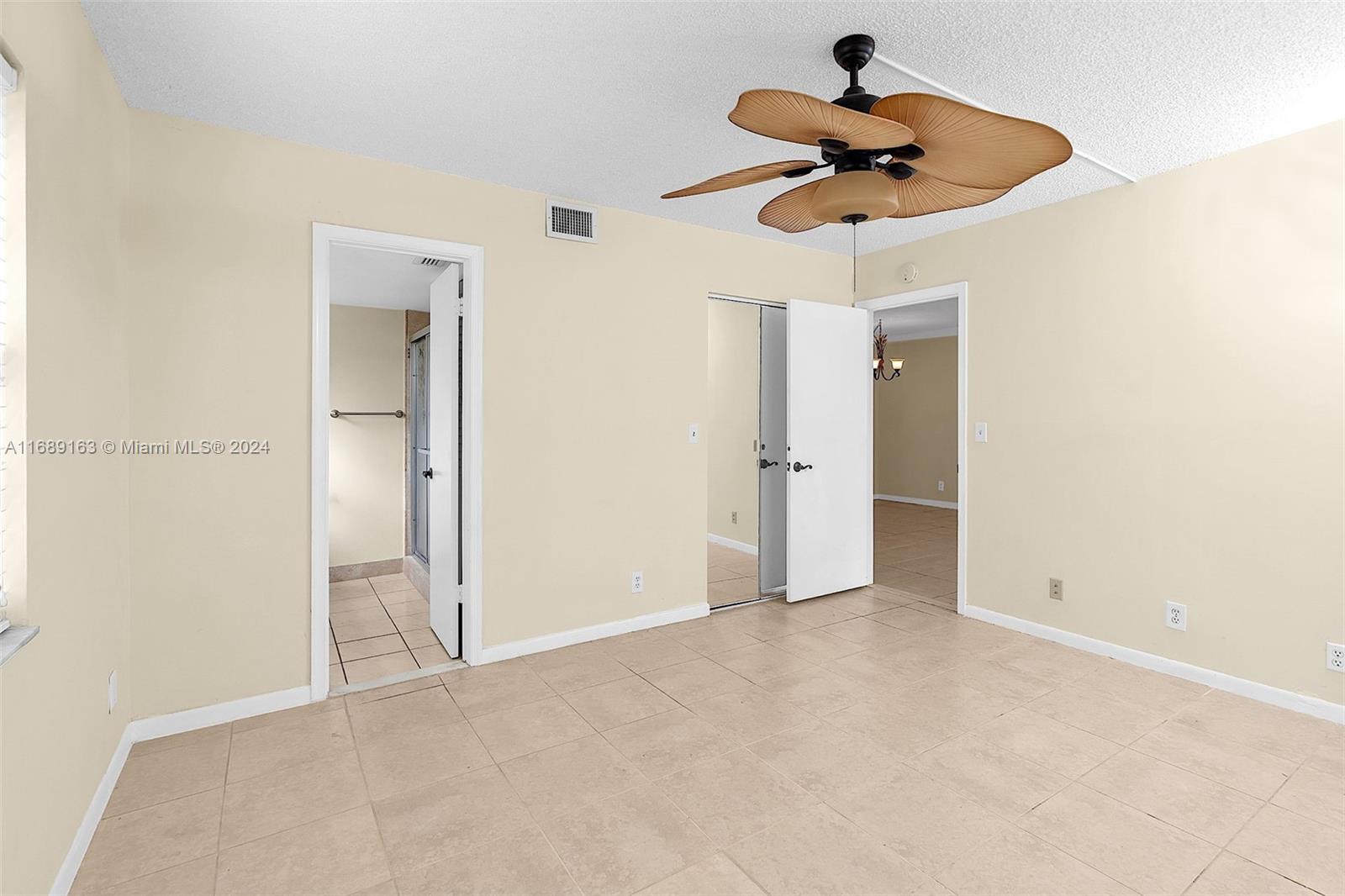 5571 Lakeside Dr #106, Margate, Florida image 28