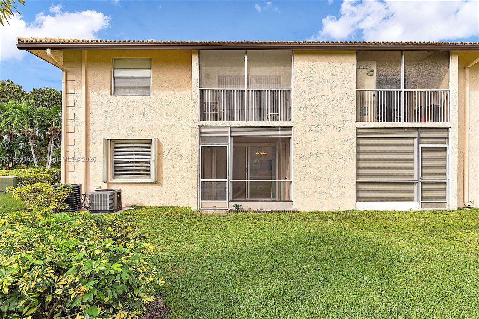 5571 Lakeside Dr #106, Margate, Florida image 46