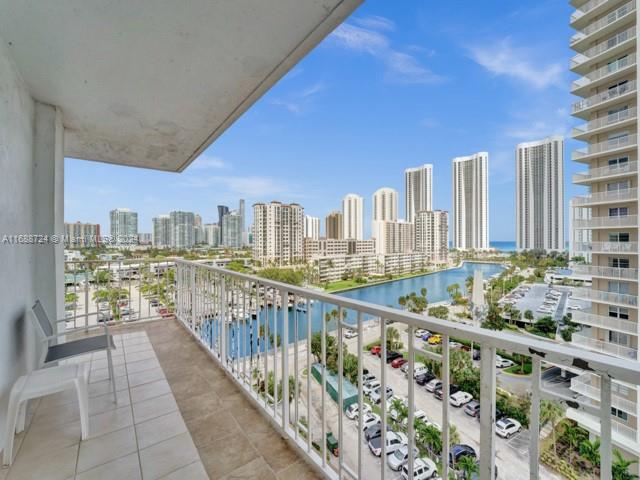 500 Bayview Dr #931, Sunny Isles Beach, Florida image 12