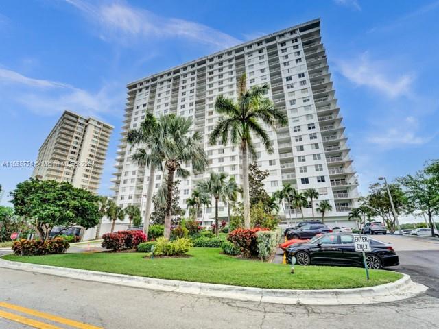 500 Bayview Dr #931, Sunny Isles Beach, Florida image 19