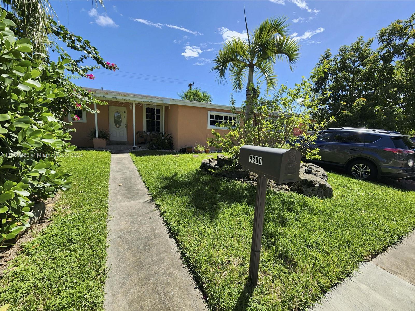 9300 Marine Dr, Cutler Bay, Florida image 2