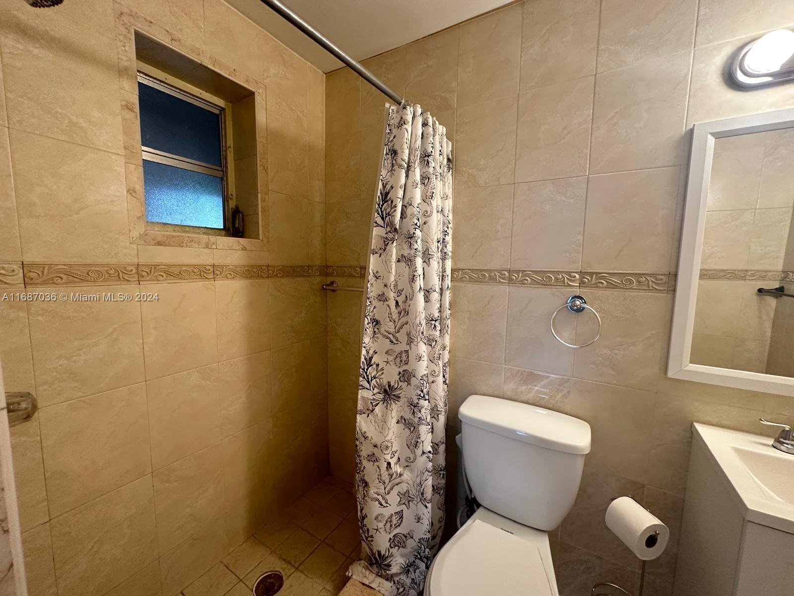 625 W 35th St, Hialeah, Florida image 21