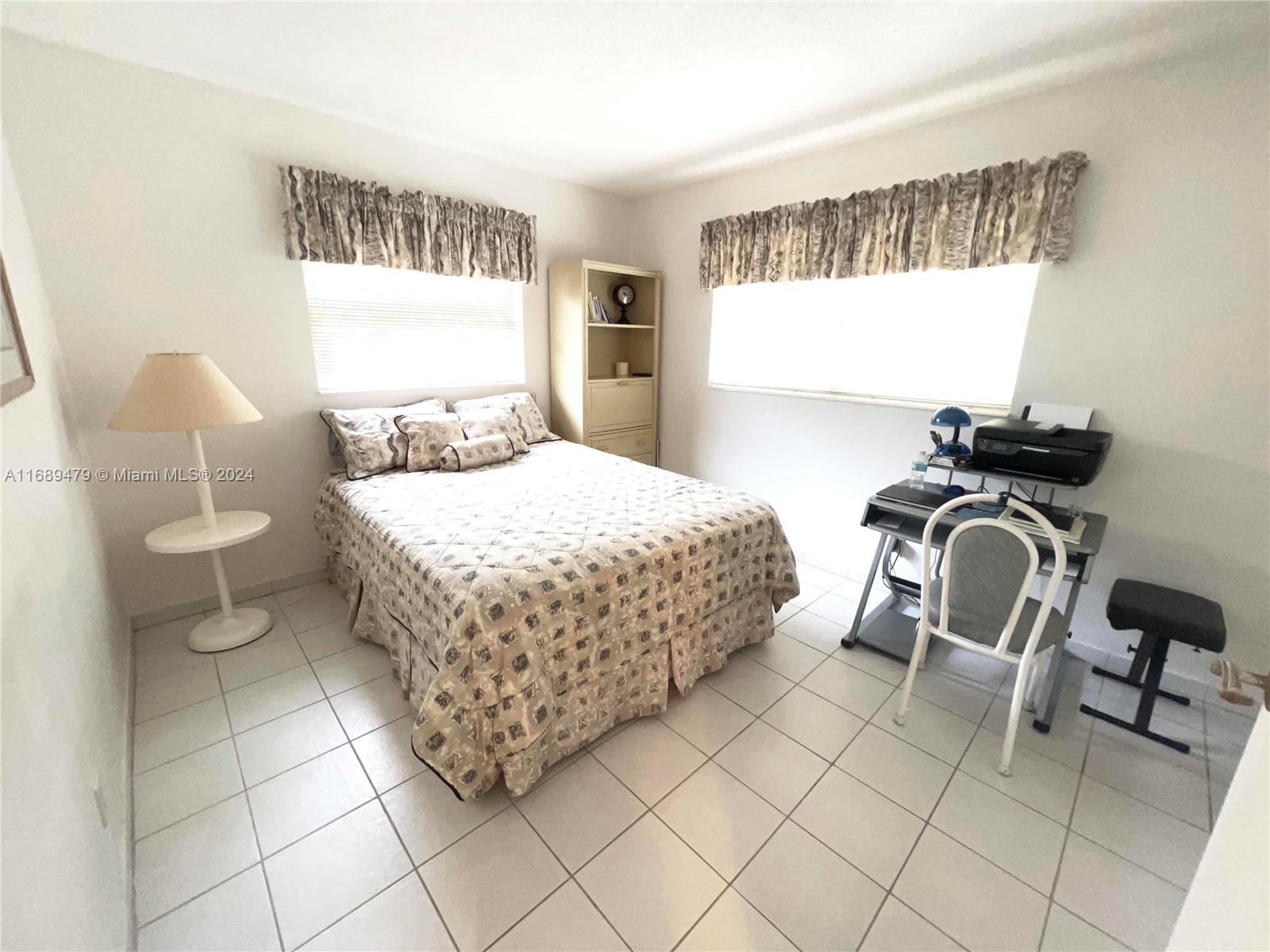 4706 NW 36th St #616, Lauderdale Lakes, Florida image 13