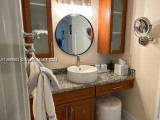 210 174th St #712, Sunny Isles Beach, Florida image 20