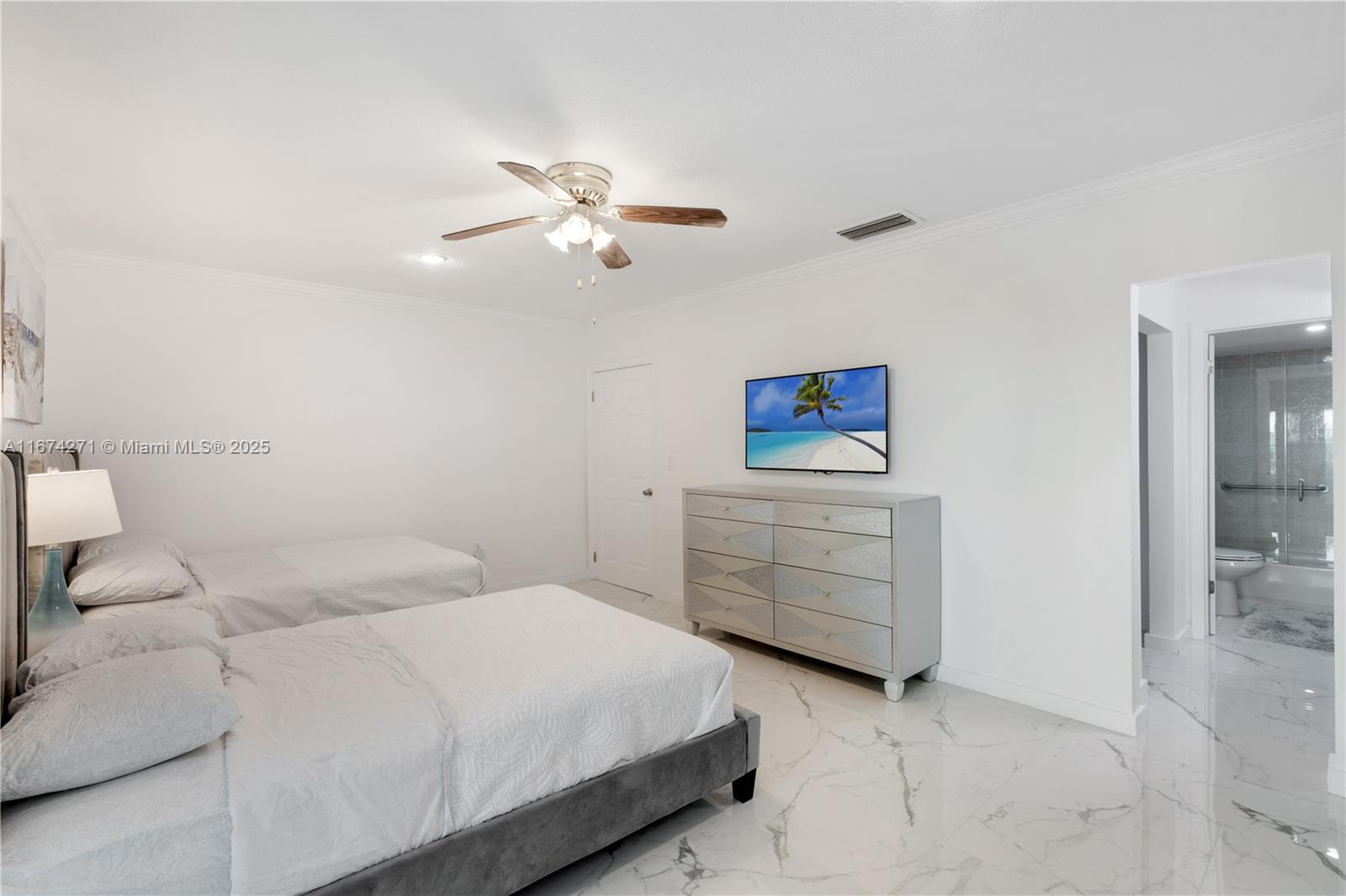 9165 Harding Ave, Surfside, Florida image 37