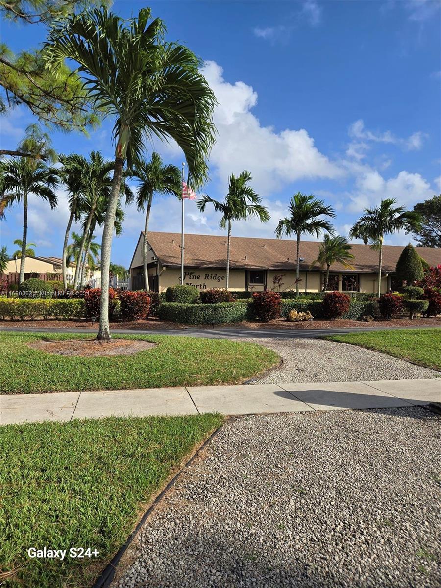 Residential, Green Acres, Florida image 11