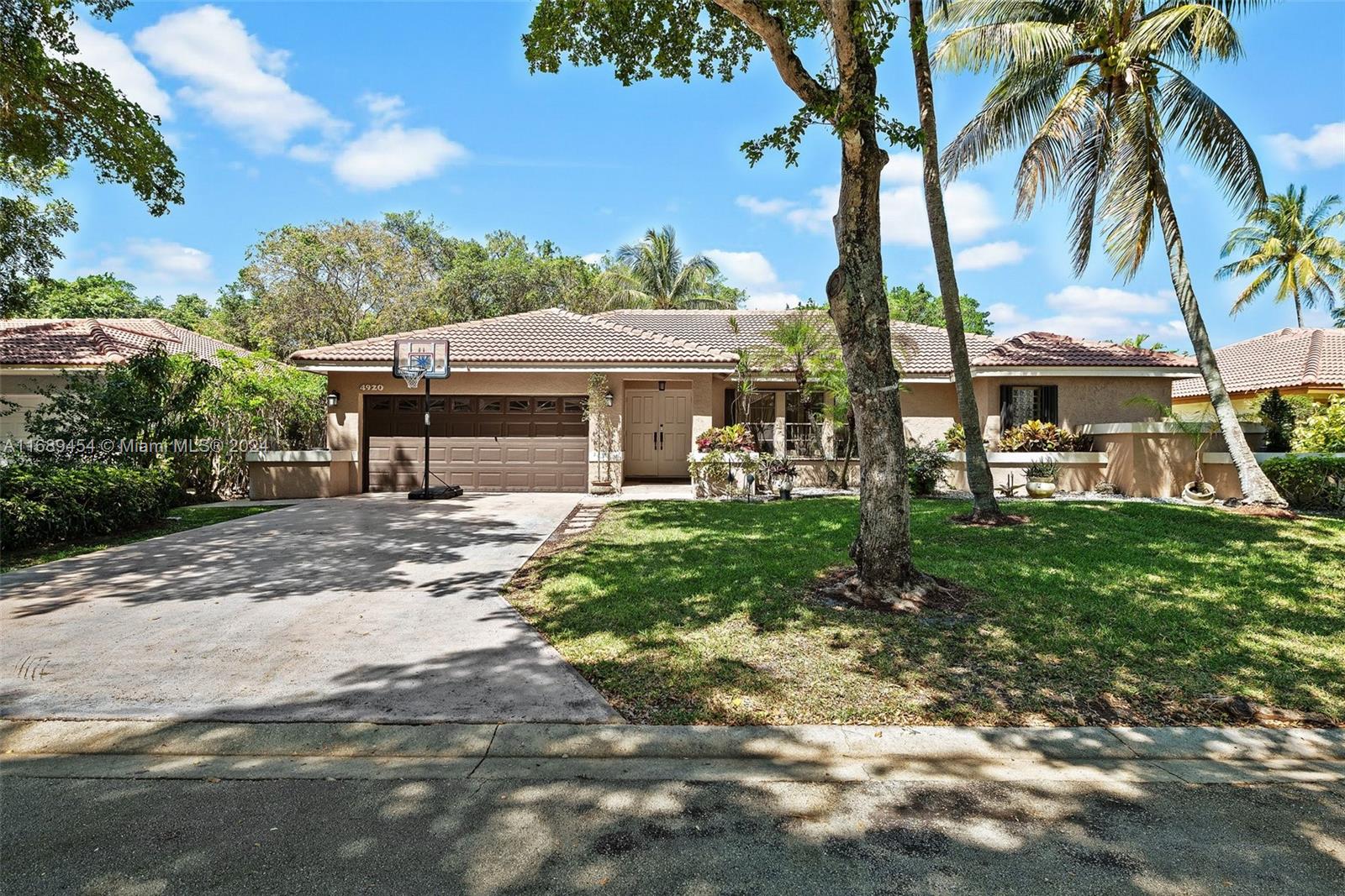 4920 NW 59th Way, Coral Springs, Florida image 23