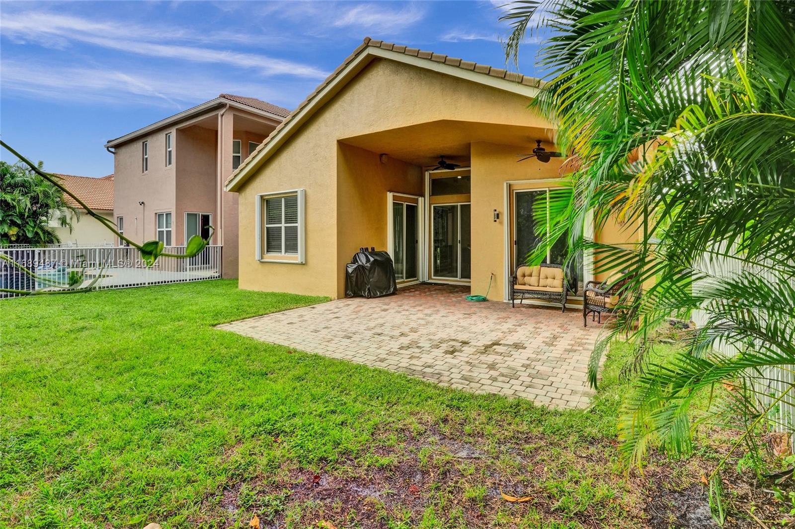 7507 Via Luria, Lake Worth, Florida image 37