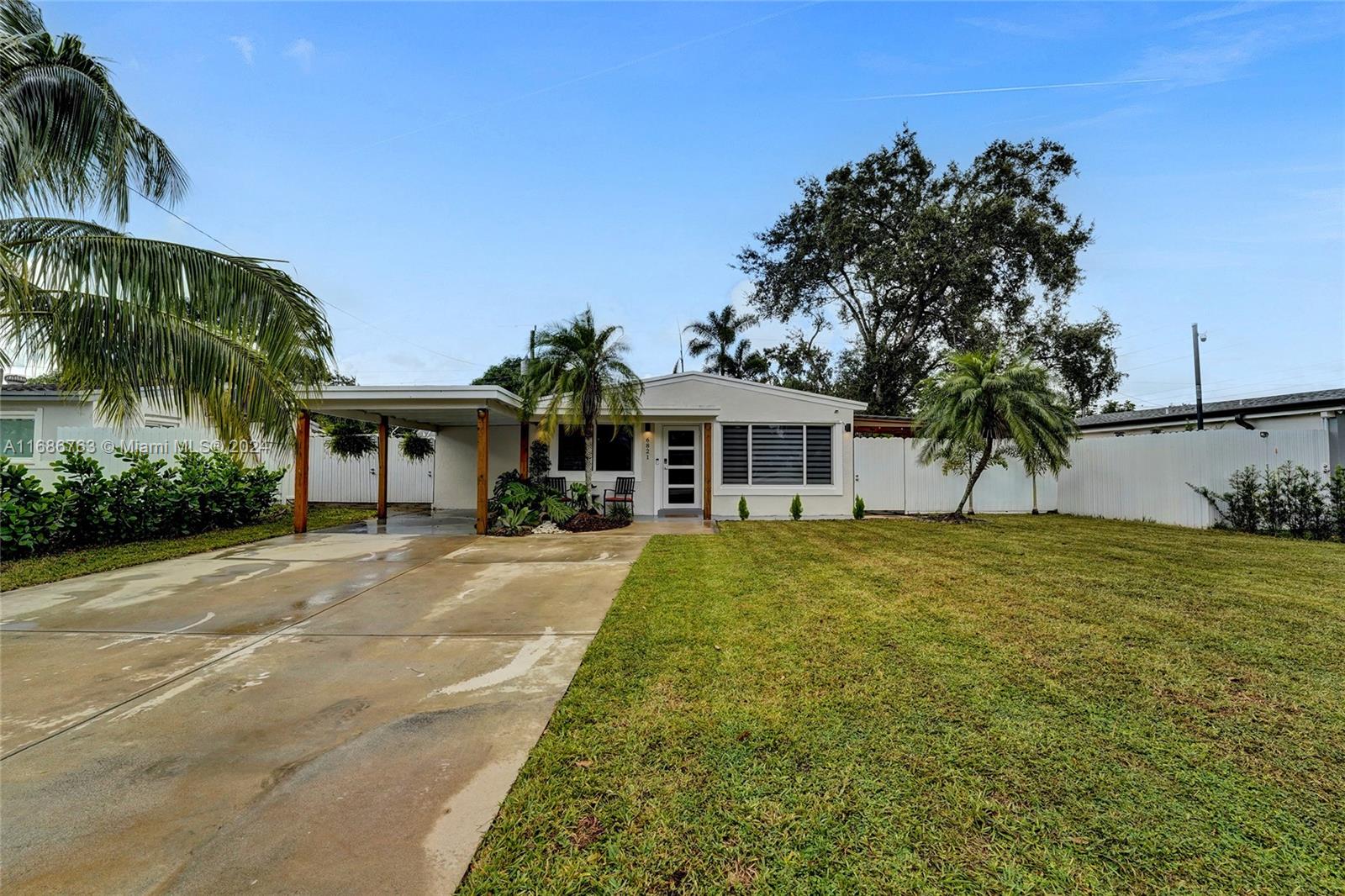 6821 Atlanta St, Hollywood, Florida image 1