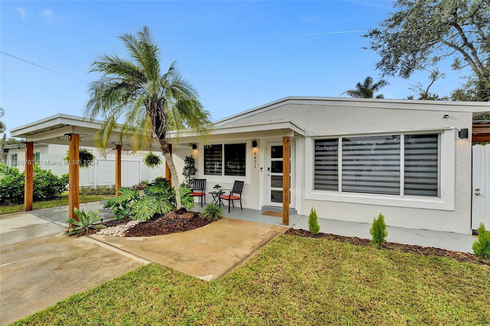 6821 Atlanta St, Hollywood, Florida image 3