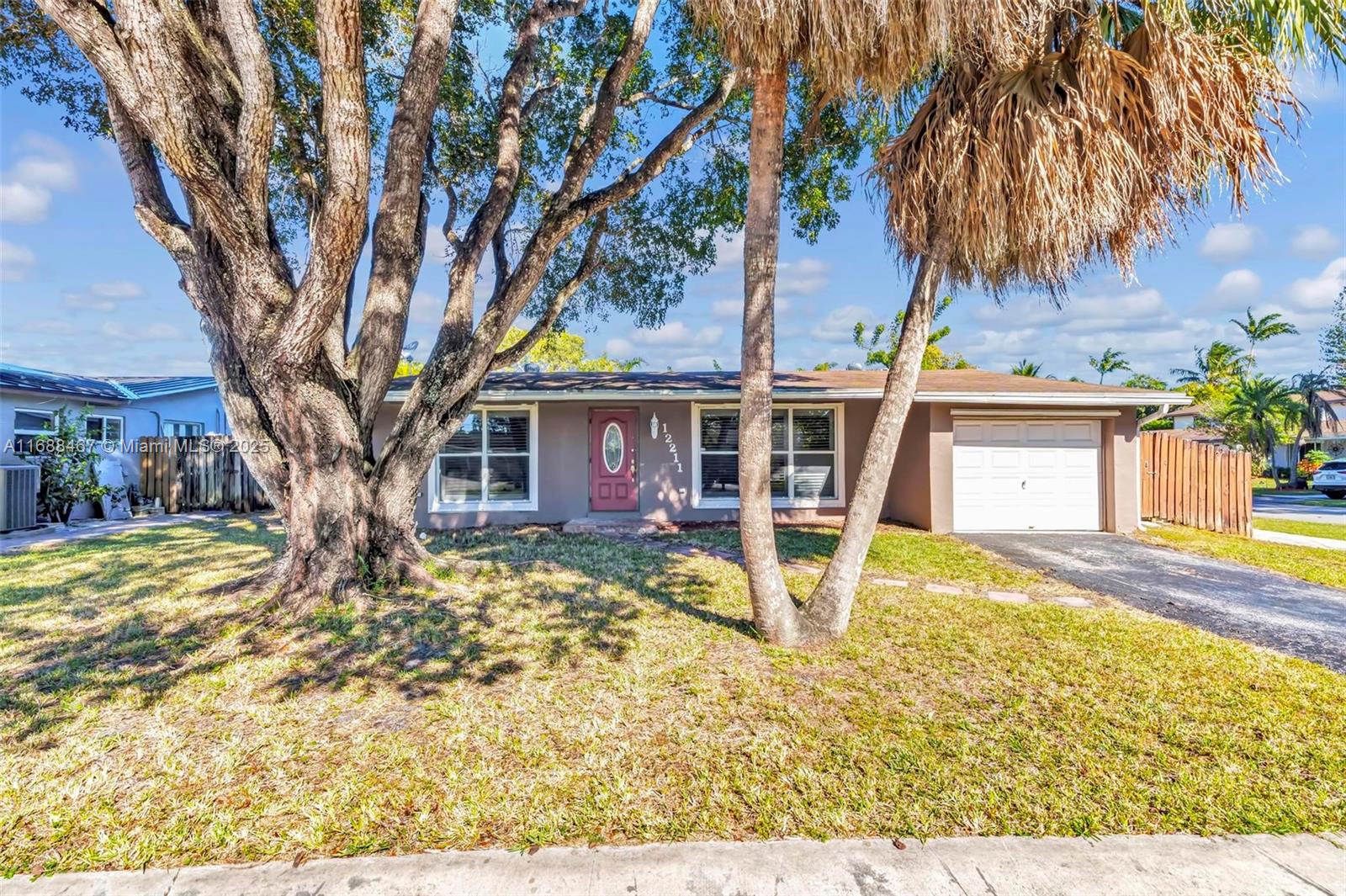 12211 NW 29th St, Sunrise, Florida image 1