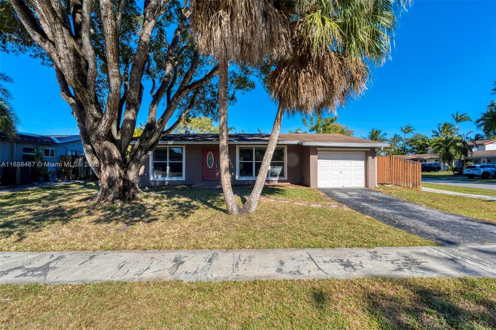 12211 NW 29th St, Sunrise, Florida image 35