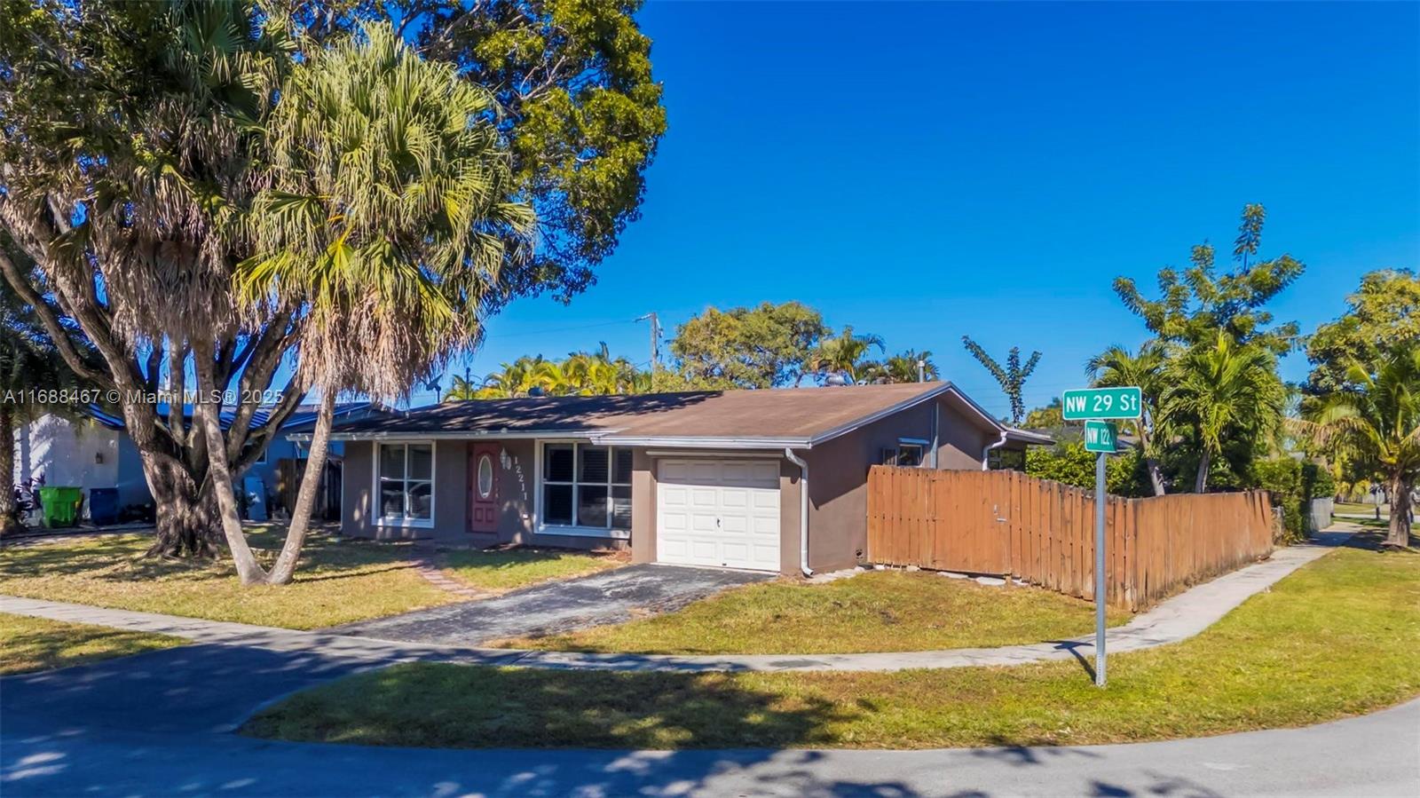 12211 NW 29th St, Sunrise, Florida image 42