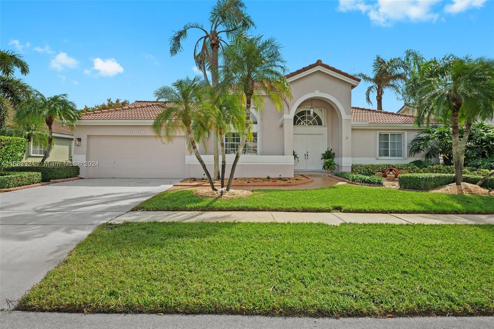 20180 NW 9th Dr, Pembroke Pines, Florida image 1