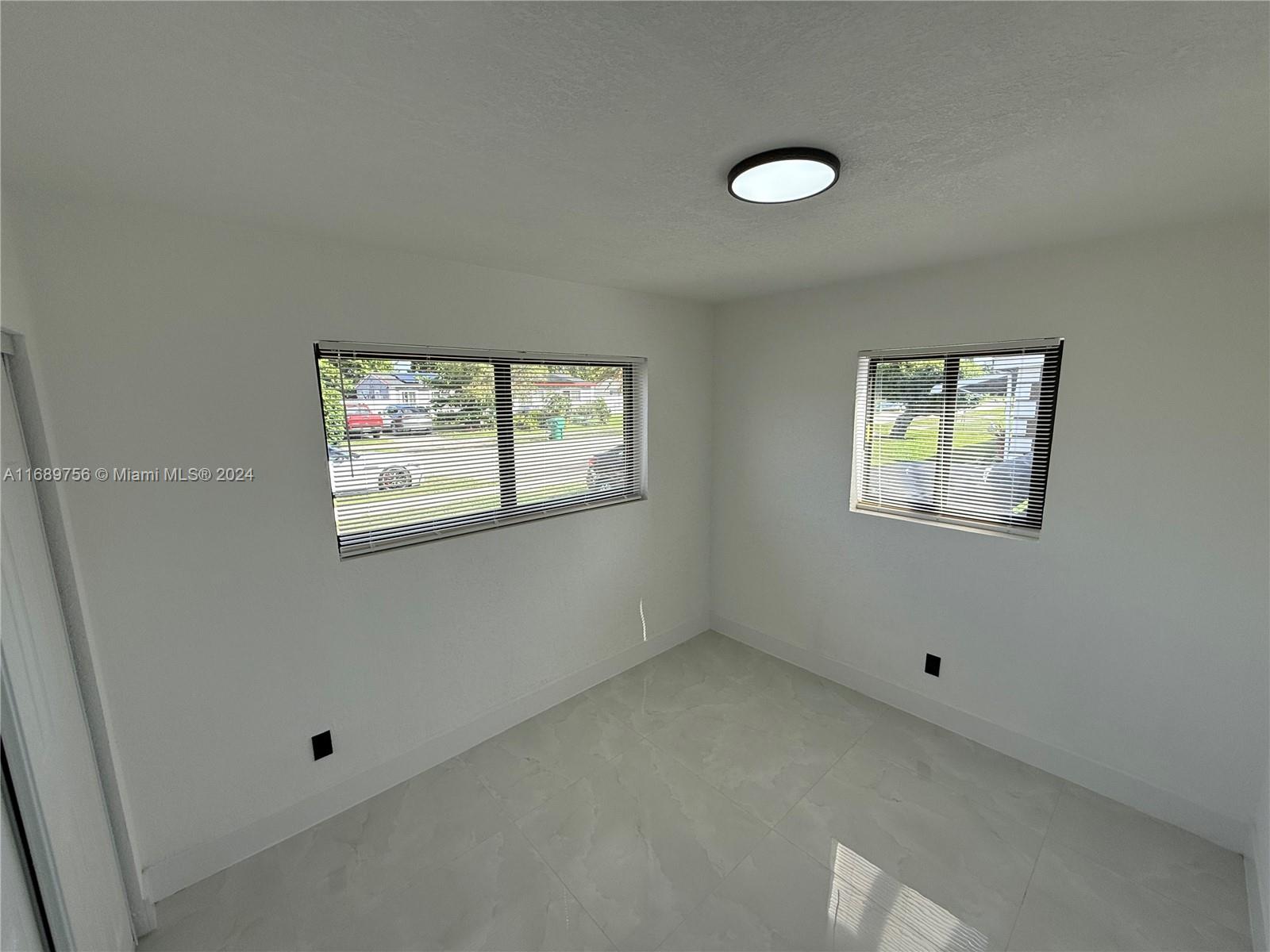 1000 NW 198th St, Miami Gardens, Florida image 14